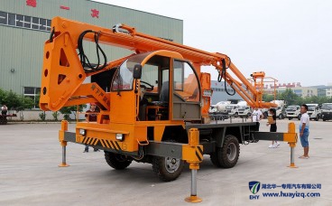 EHYJCK系列多功能液壓曲臂伸縮式高空作業(yè)平臺(tái)車