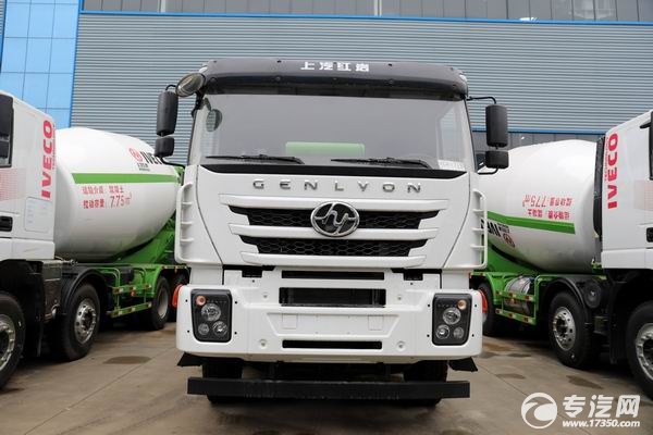 紅巖前四后八7.75方攪拌車