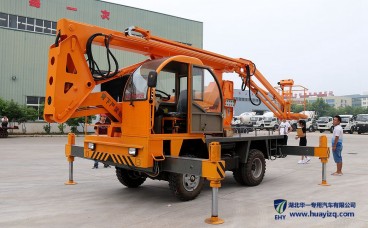 EHYJCK系列多功能液壓曲臂伸縮式高空作業(yè)平臺(tái)車